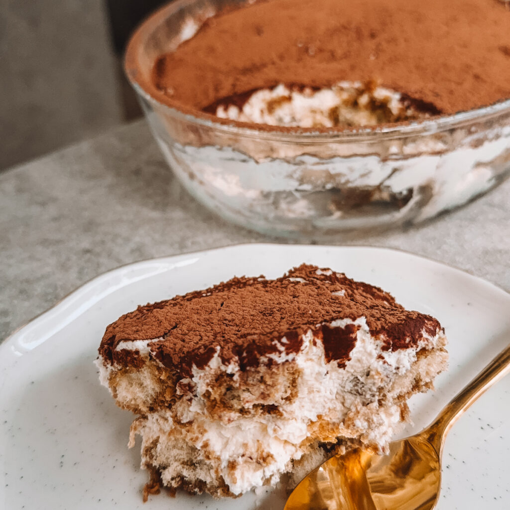 klasikinis-tiramisu-be-kiausiniu